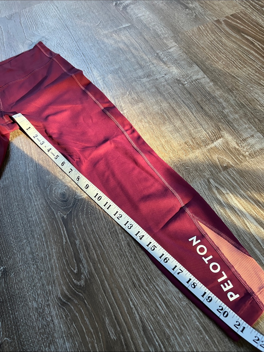 EUC Peloton leggings size Small - Picture 6 of 7